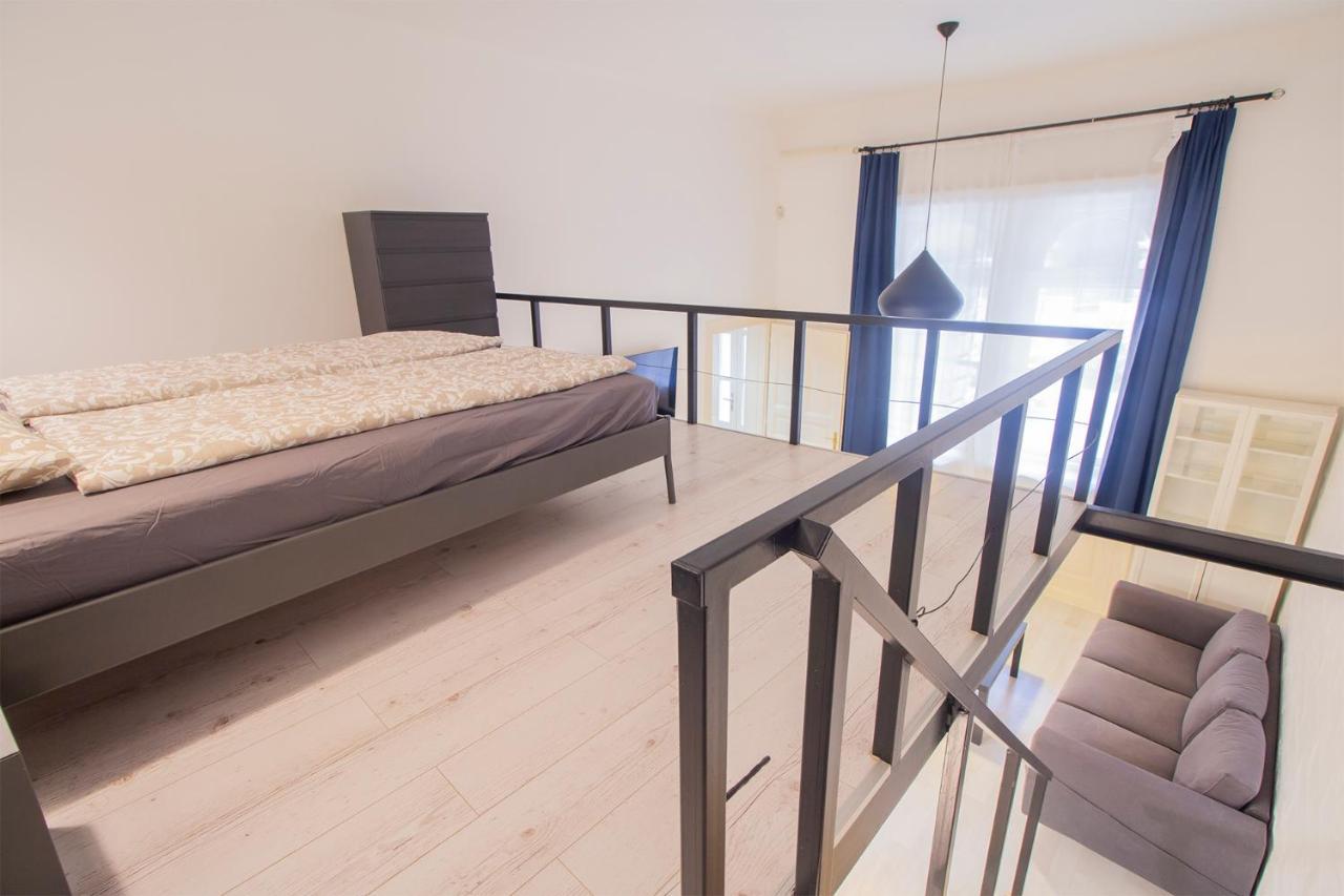 Industrial Double Loft Apartment 布达佩斯 外观 照片