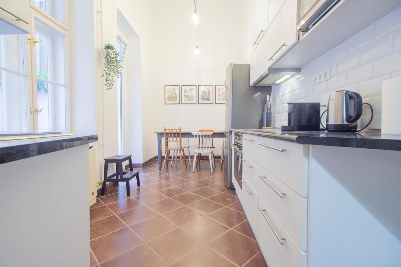 Industrial Double Loft Apartment 布达佩斯 外观 照片
